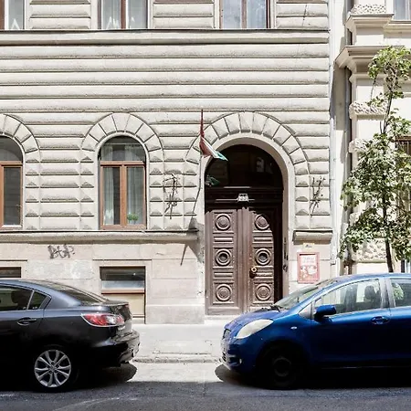 Luxe, Historic Downtown Landmarks 19 Century 부다페스트