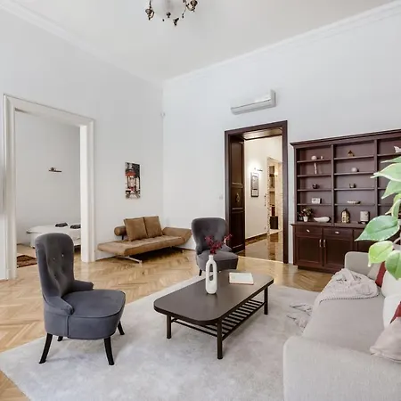 Luxe, Historic Downtown Landmarks 19 Century Apartament Budapeszt